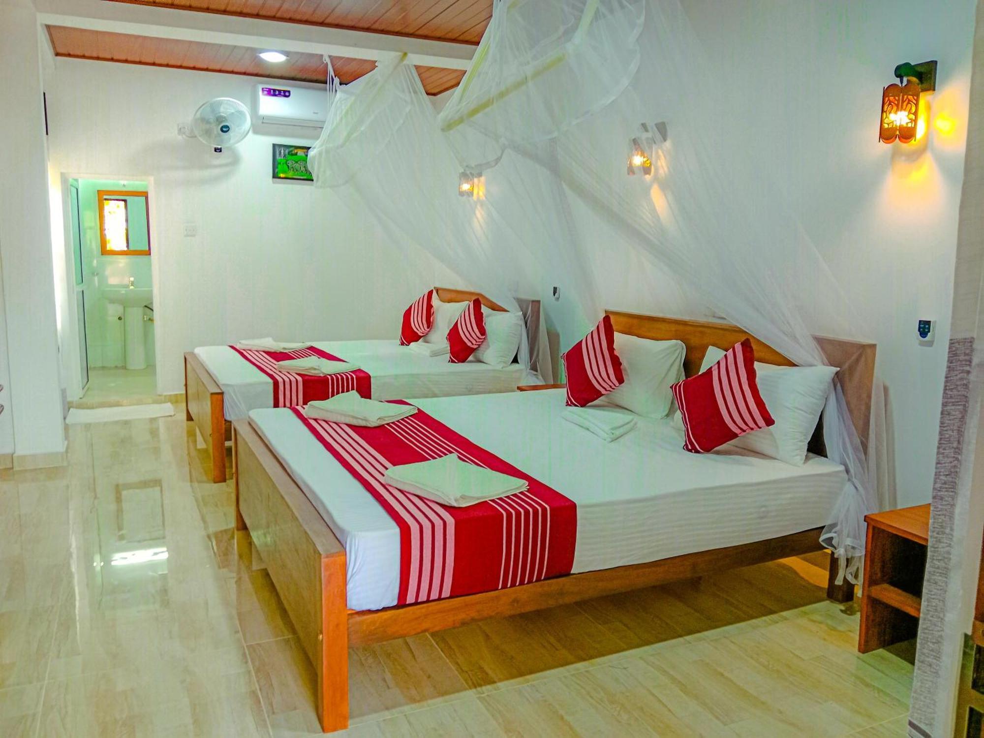 Sigiriya Peacock Homestay Eksteriør bilde