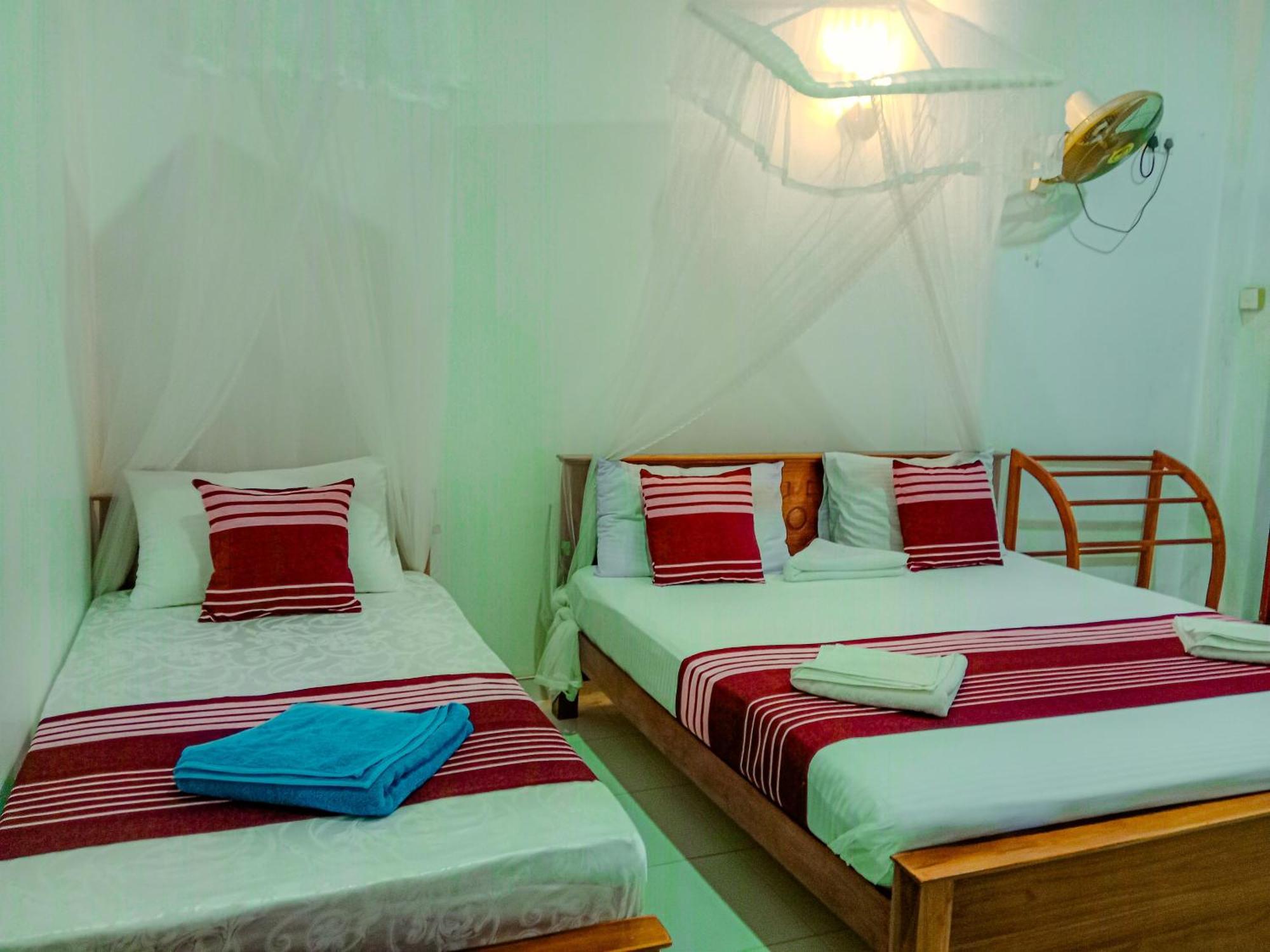 Sigiriya Peacock Homestay Eksteriør bilde