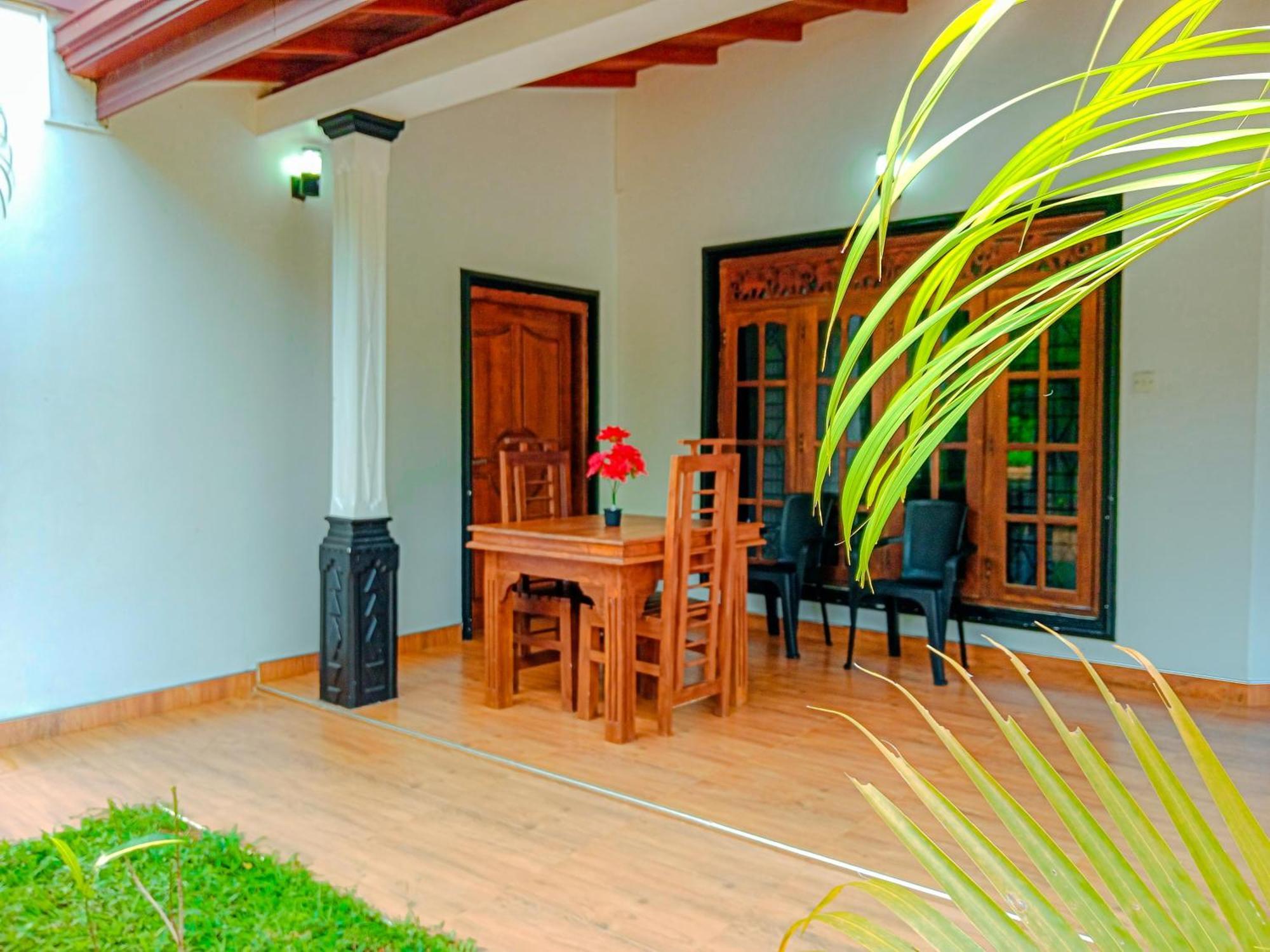 Sigiriya Peacock Homestay Eksteriør bilde