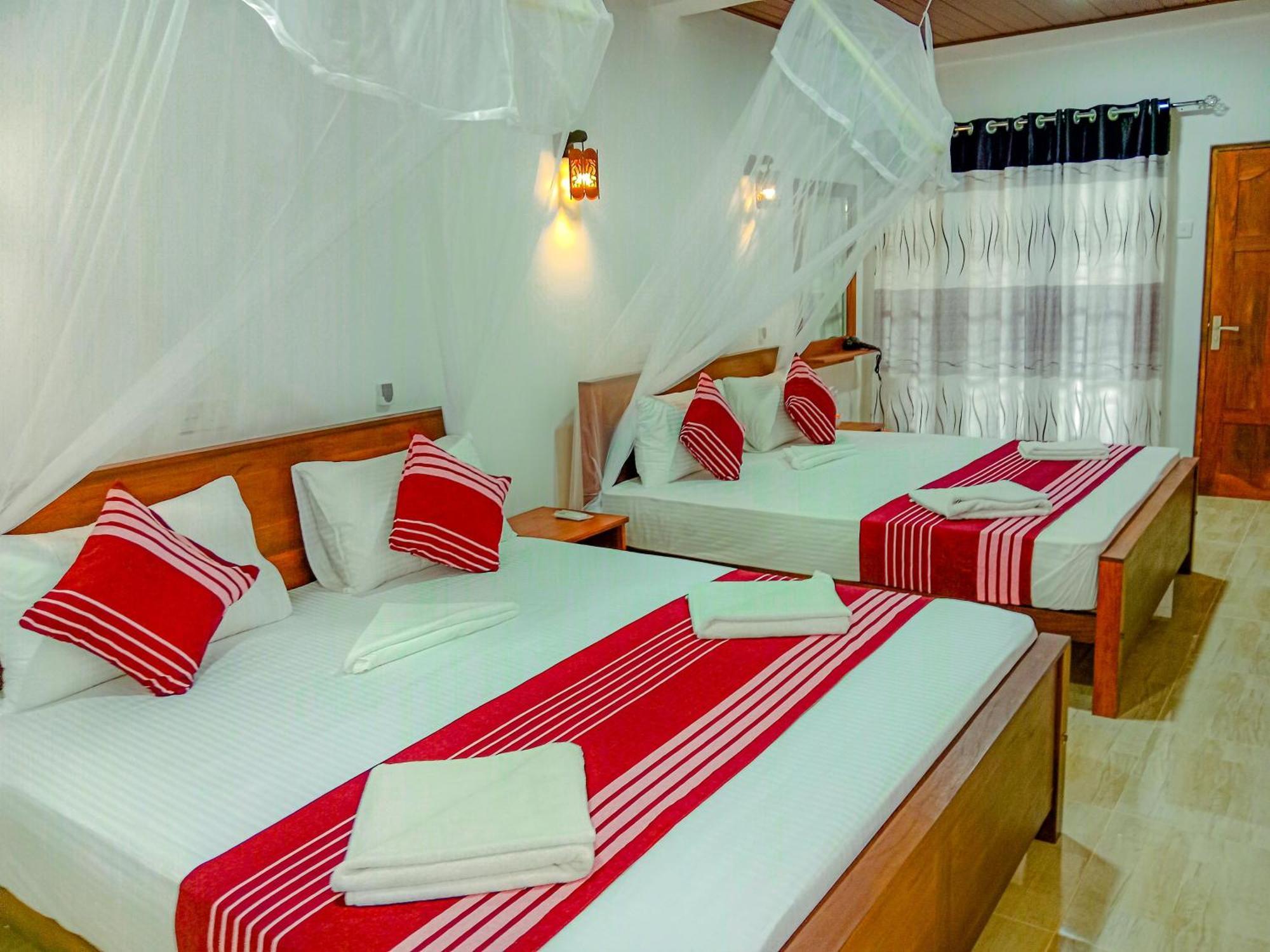 Sigiriya Peacock Homestay Eksteriør bilde