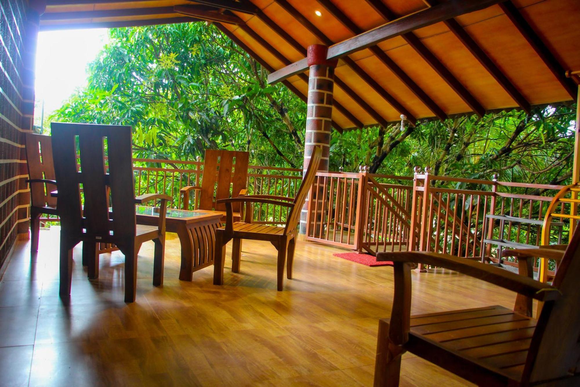 Sigiriya Peacock Homestay Eksteriør bilde