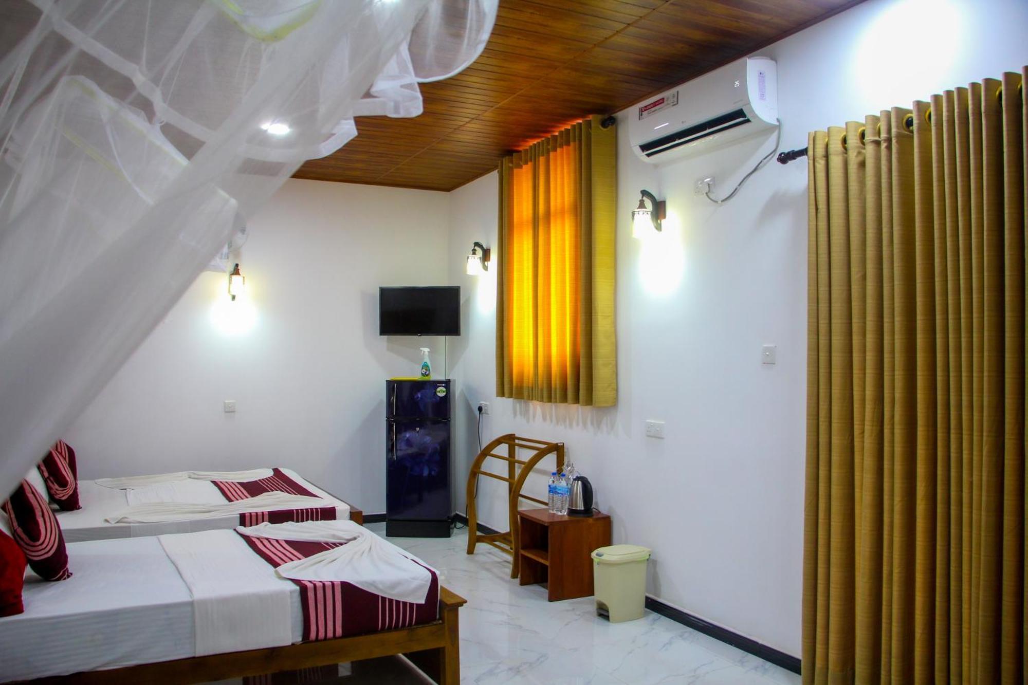 Sigiriya Peacock Homestay Eksteriør bilde