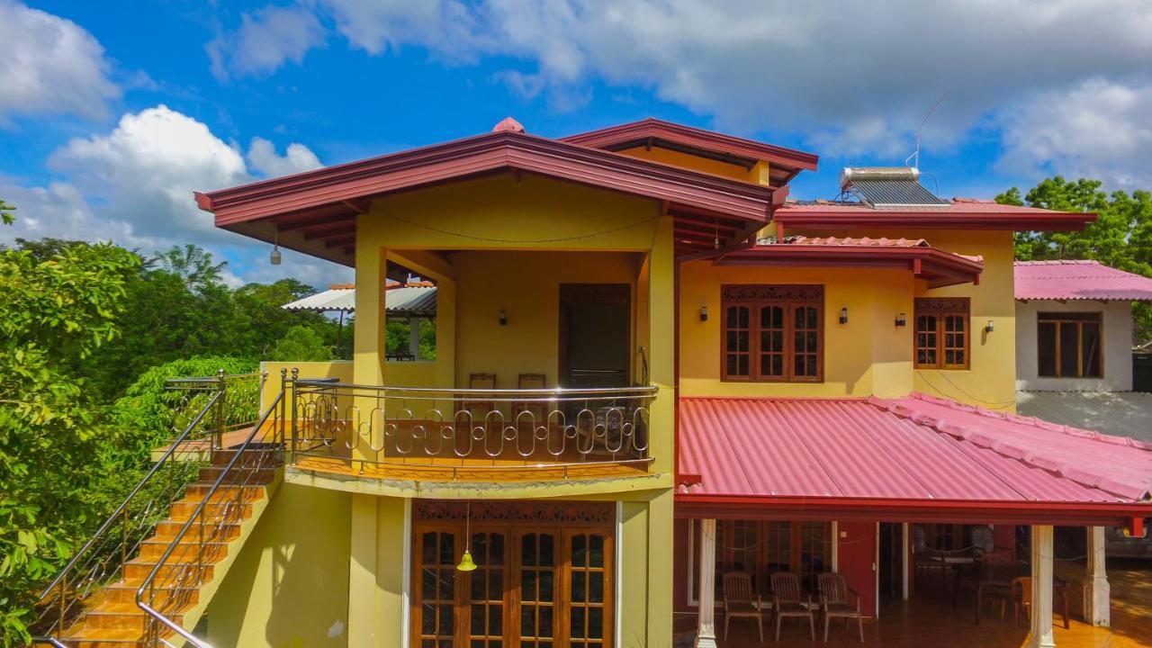 Sigiriya Peacock Homestay Eksteriør bilde